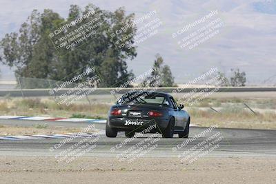 media/Jun-02-2024-CalClub SCCA (Sun) [[05fc656a50]]/Group 3/Qualifying/